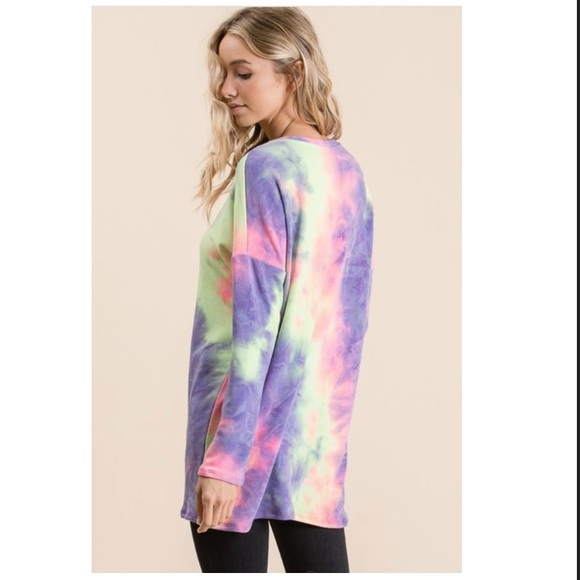 Small left ❤️tie-dye tunic top - Picture 4 of 10